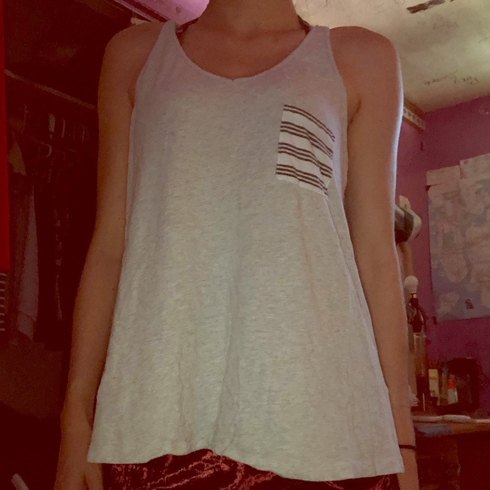 OLD NAVY. L.